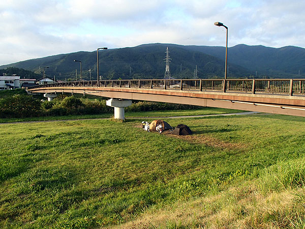 キャンプ地全景